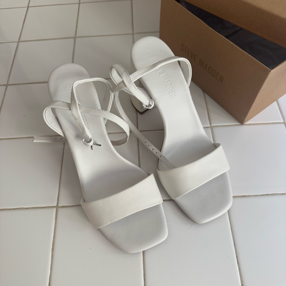 Steve Madden White Leather Messa Block Heel Ankle Strap Sandals - Picture 3 of 11
